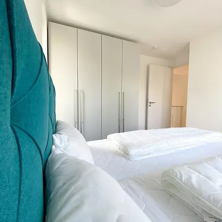 Strandlaeufer 1